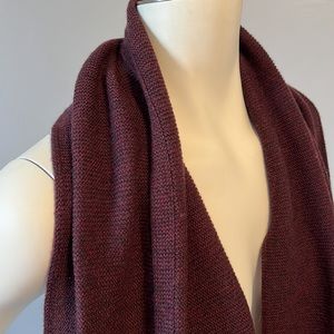 Warm Merino Wool Scarf - Plum